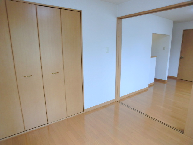 Other room space