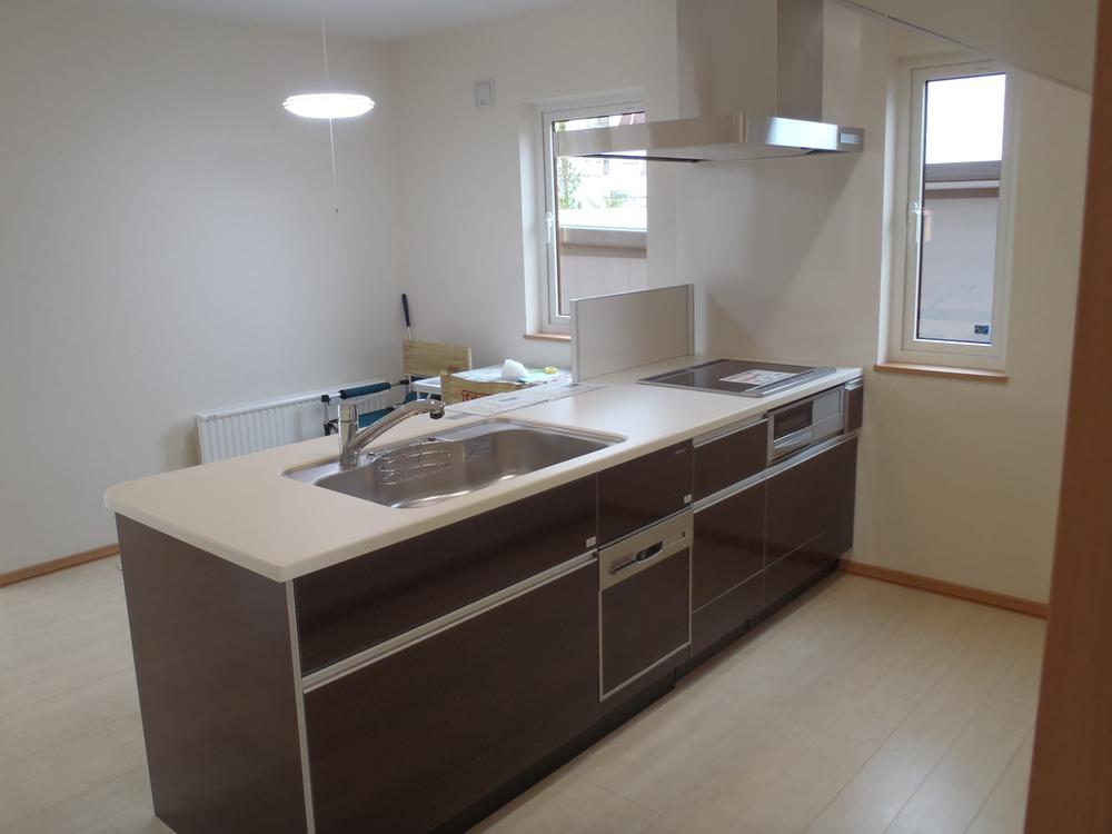 Kitchen. Local (September 2013) Shooting