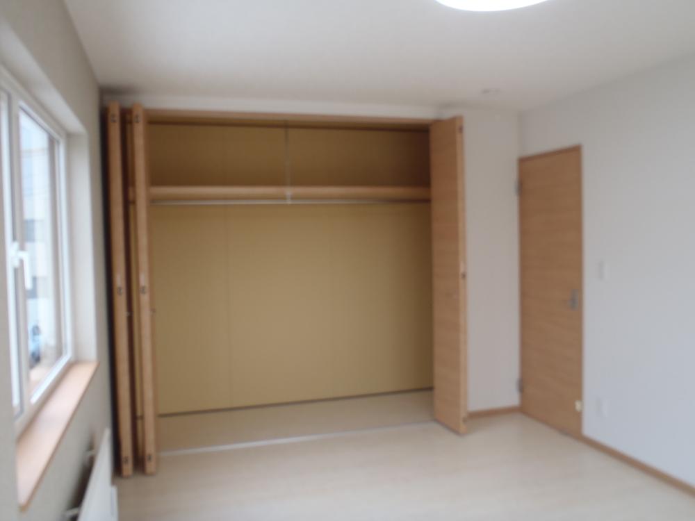 Non-living room. Indoor (September 2013) Shooting