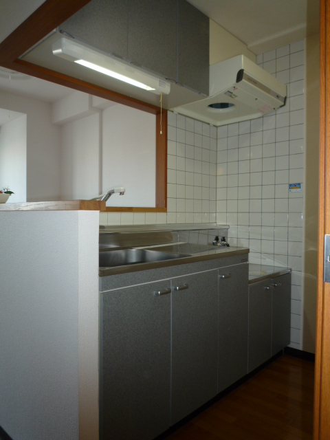 Kitchen.  ※ Another Room No. reference photograph