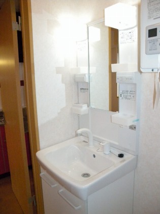 Toilet. With a convenient shower ☆ 