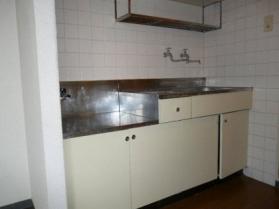 Kitchen. Kitchen