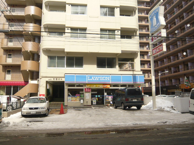 Convenience store. 250m until Lawson Sapporo Kita 23 Nishi store (convenience store)