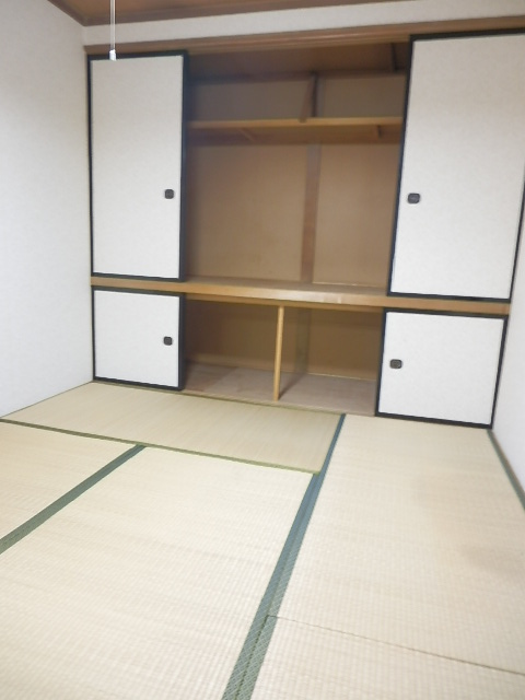 Other room space