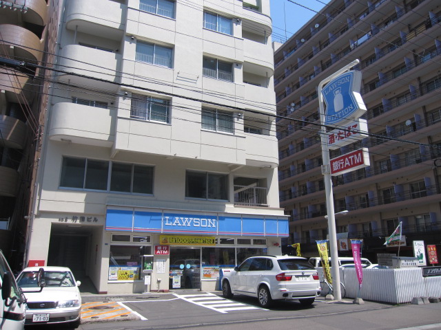 Convenience store. 150m until Lawson Sapporo Kita 23 Nishi store (convenience store)