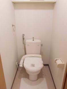 Toilet. Clean toilet with washlet ☆ 