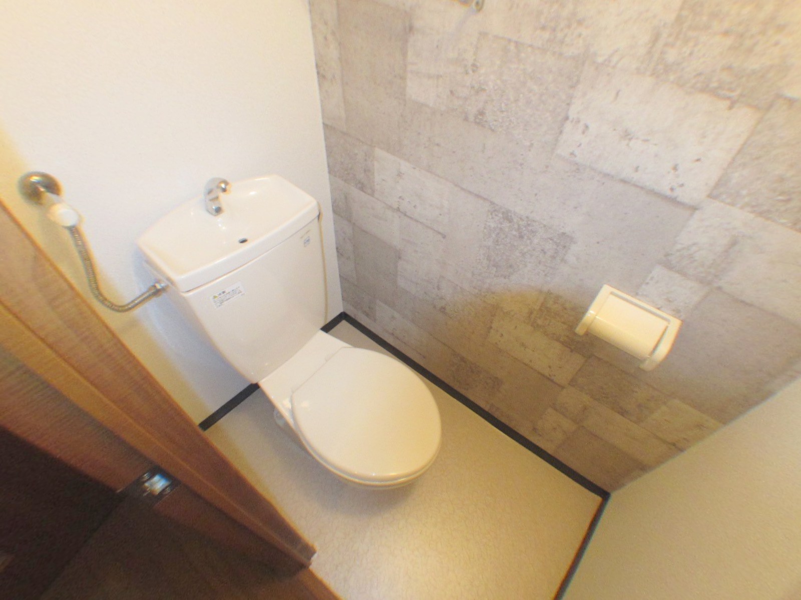 Toilet. The second floor of a photograph of 2, Room. 