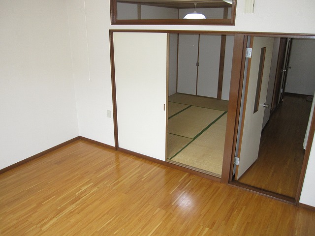 Living and room. Living room and a Japanese-style room is in contact