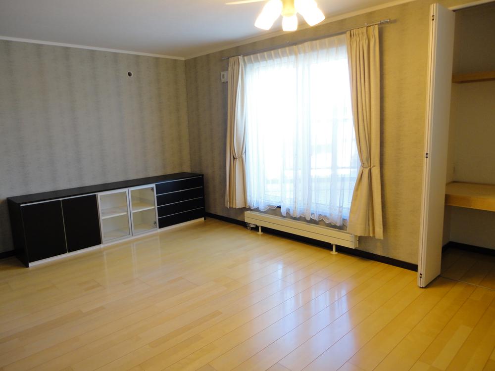 Non-living room