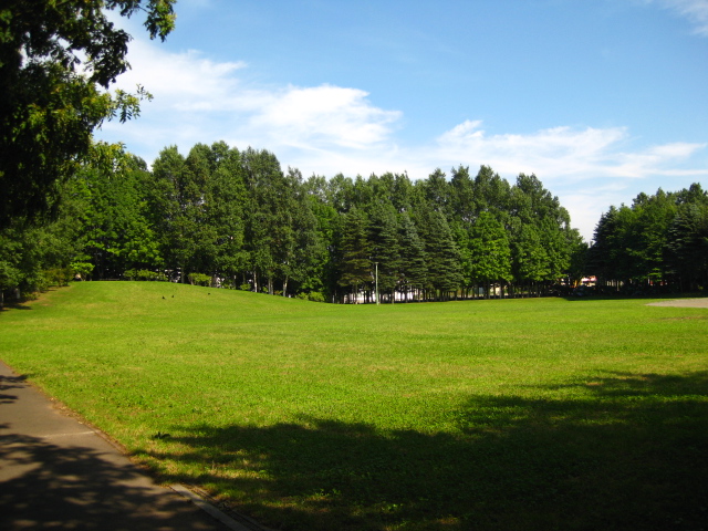 park. Kami Nopporo 1225m up to Central Park (park)