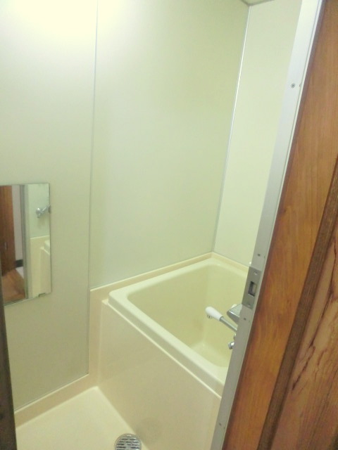 Bath. Comforting environment!