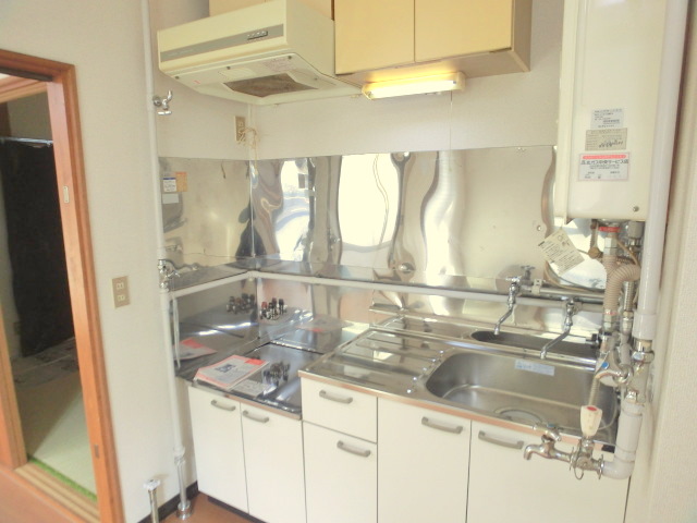 Kitchen. Easy-to-use is a good kitchen!