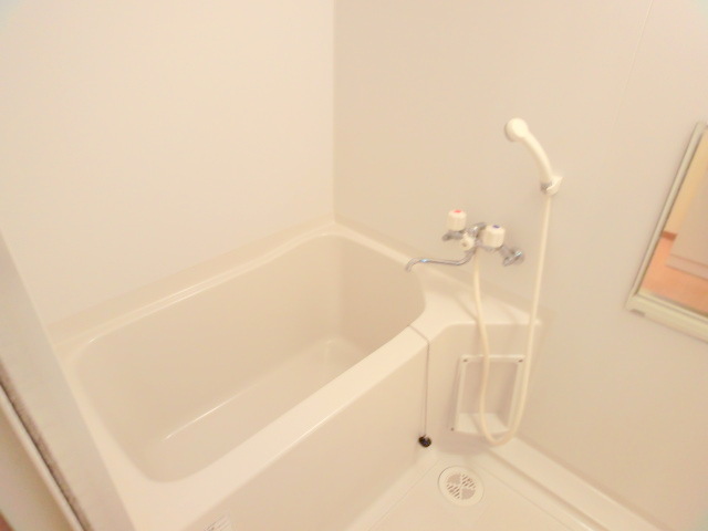 Bath. To heal fatigue of the day.