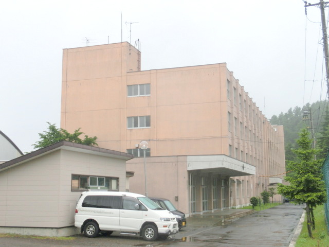Junior high school. 495m to Sapporo Tateishiyama junior high school (junior high school)