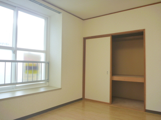Other room space