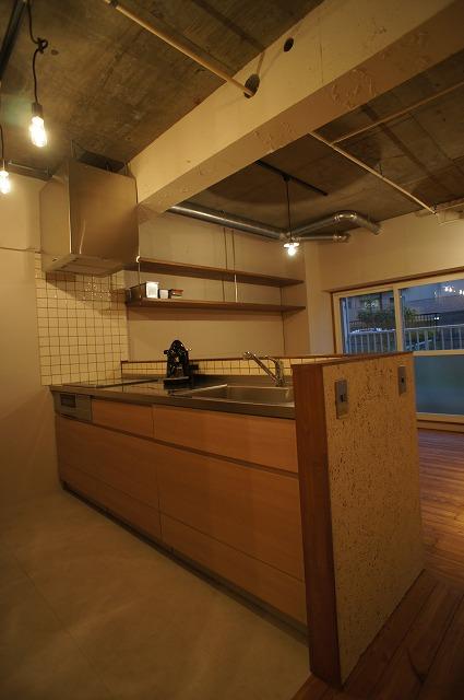 Kitchen. living ・ Space that has a connection with dining, Family also is a kitchen that can be both guest happily cooking.