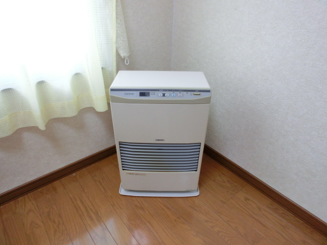 Other Equipment. Kerosene stove FF-conditioned ☆