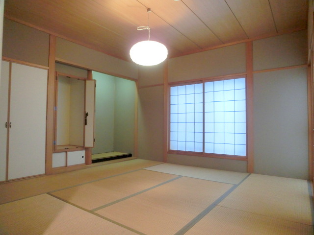 Other room space. Also jewels housed Japanese-style room ☆