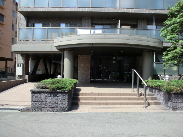 Other Equipment. Property entrance is also a fine structure.