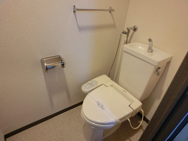 Toilet. Winter is also warm.