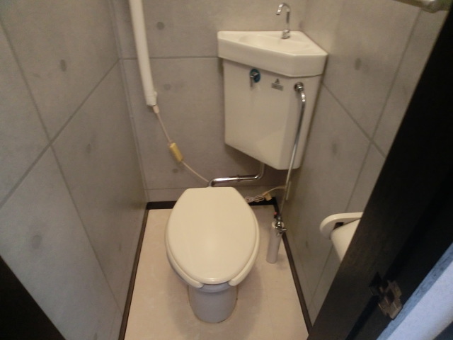 Toilet. Washlet mounting Allowed ※ Customer is the burden. 