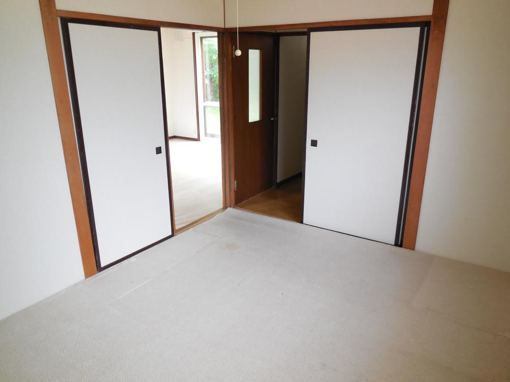 Non-living room