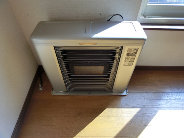 Other Equipment. Kerosene stove FF-conditioned ☆ Peace of mind which is also cold winter!