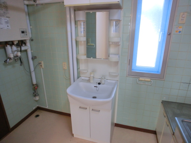 Washroom. Popular facilities Shampoo dresser equipped ☆
