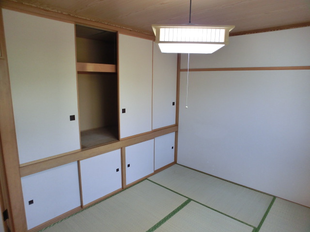 Other room space. Japanese-style room, Storage room ☆ 