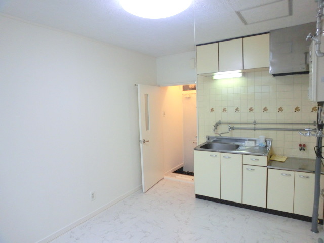 Living and room. It is the living room from a different angle ☆