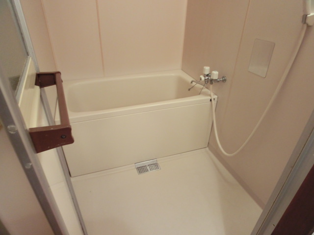 Bath. YoshiSo is already!