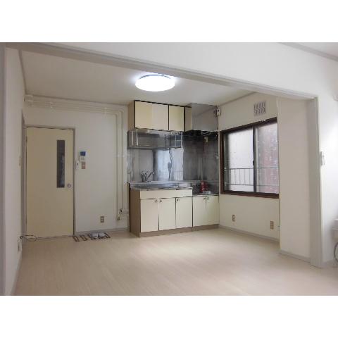Living and room