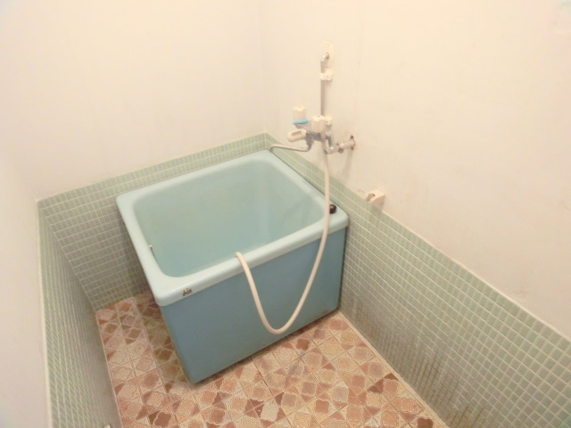 Bath. Large bath (^ O ^)