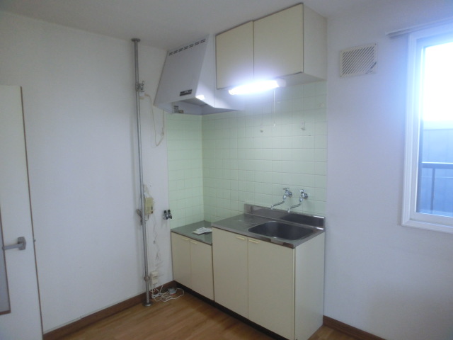 Kitchen. Refrigerator to the kitchen next to