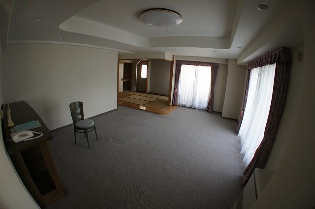 Living. Room (August 2012) shooting