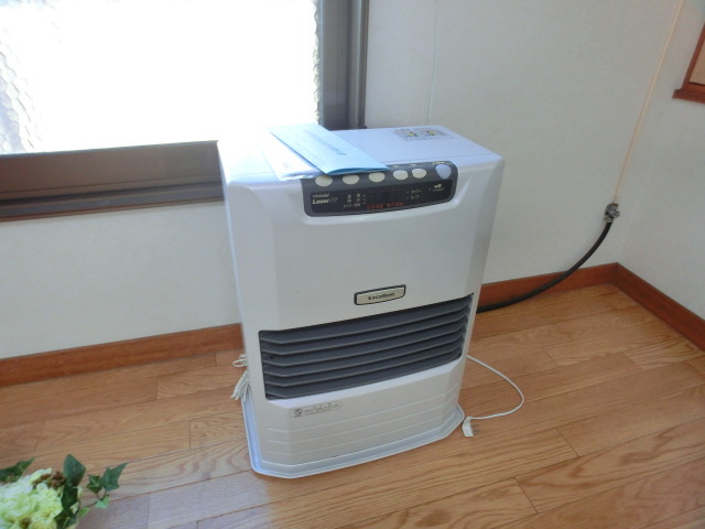 Other Equipment. Winter will Atatamaro in kerosene stove FF