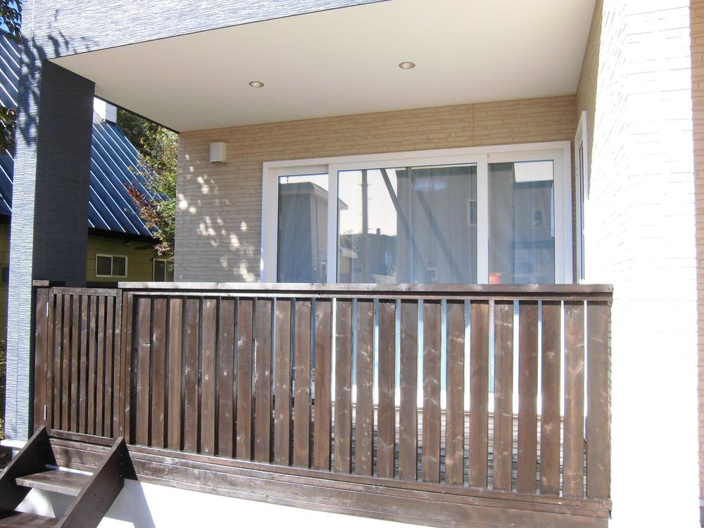 Balcony. Can also directly out from the wood deck