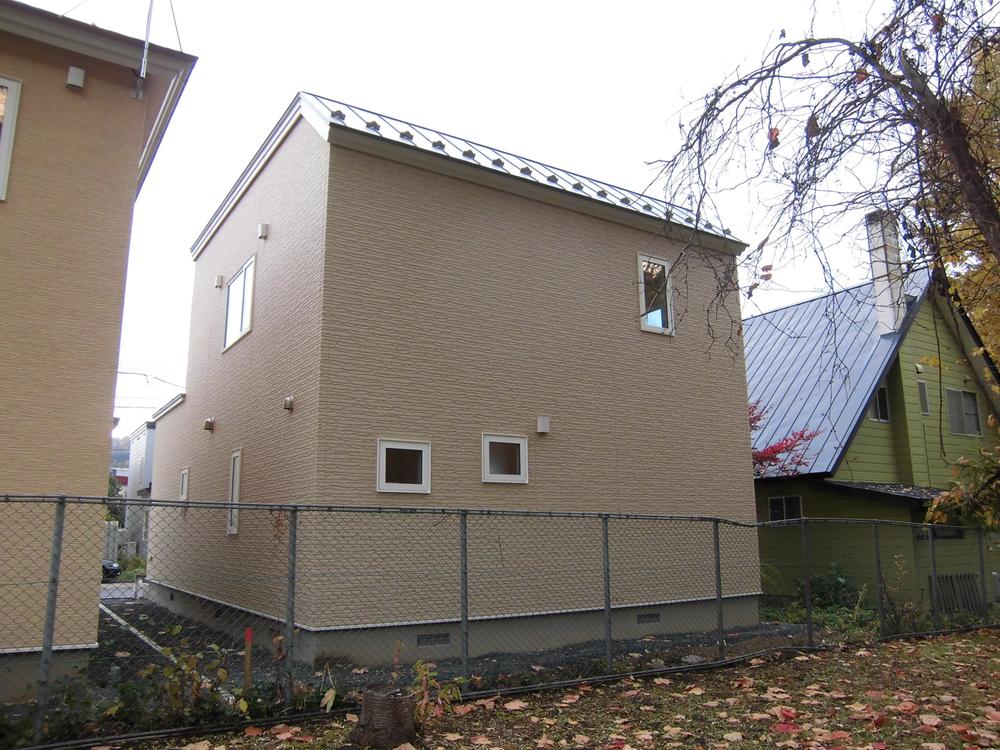 Other. North face the park