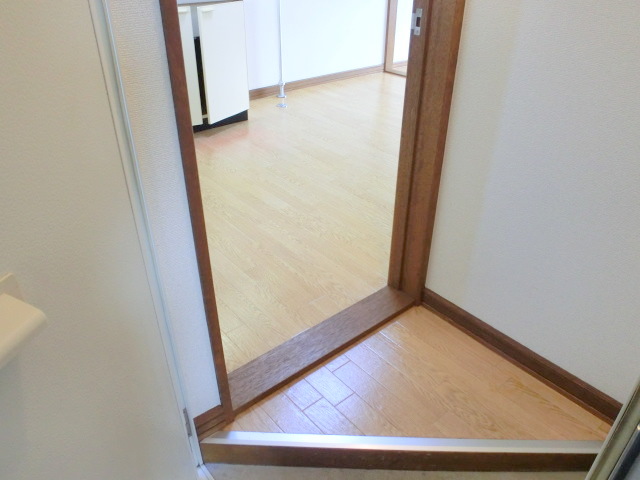 Entrance. Here is the entrance space.
