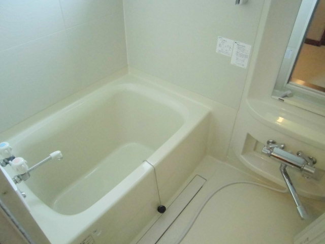 Bath.  ※ It is a photograph of the same by Property Room No.