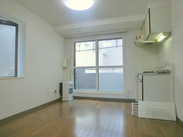 Other room space. Open rooms!