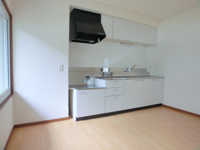 Kitchen. Spacious kitchen!