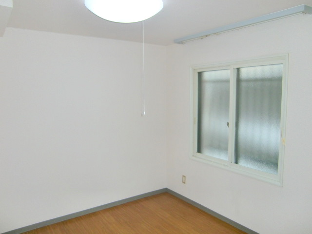 Other room space. Western style room
