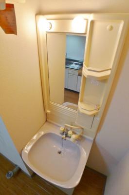 Washroom. Popular Shandore is also equipped ☆