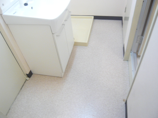 Washroom.  ※ It is a photograph of the same by Property Room No.