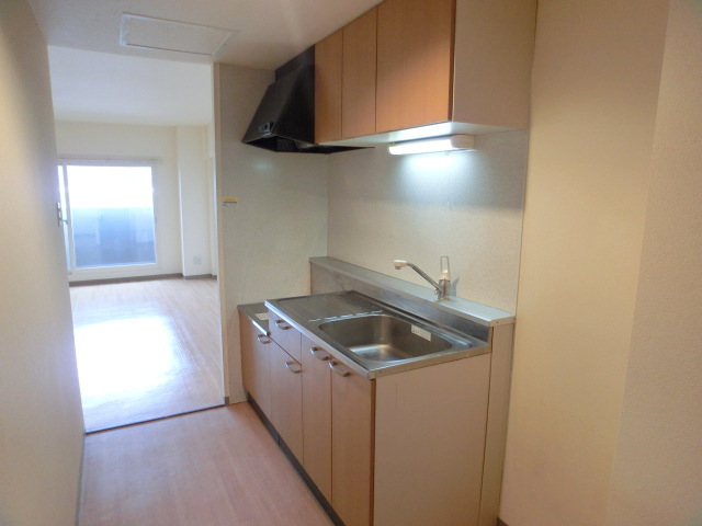 Kitchen. Independent kitchen ☆