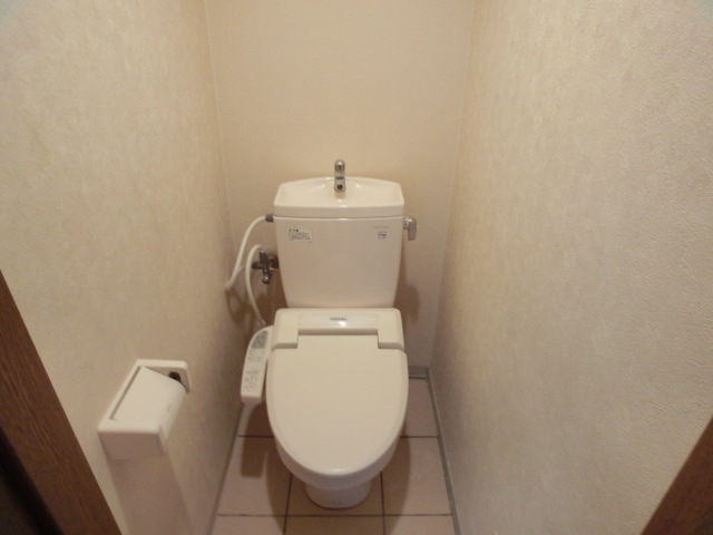 Toilet. Washlet equipped ☆ 