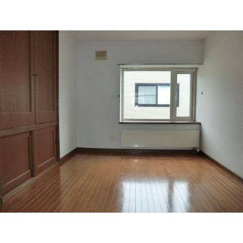 Other room space