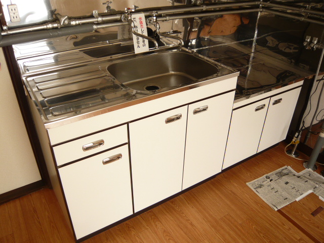 Kitchen. ※ Photo of the same by Property Room No.