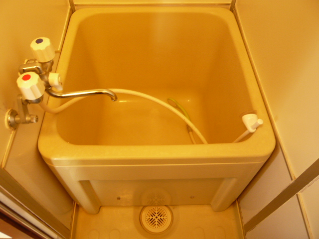 Bath. ※ Photo of the same by Property Room No.